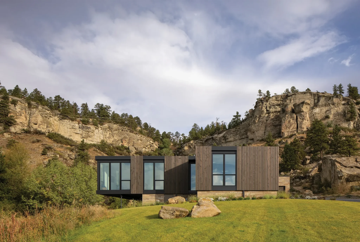 A&E Design Builds the Hybrid Work Model of Its Dreams